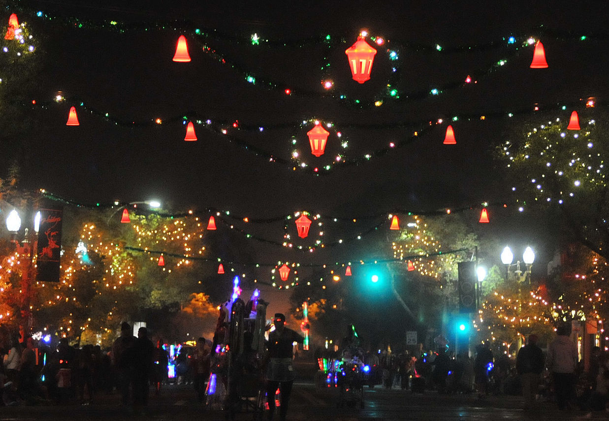 Downtown gets new holiday sparkle